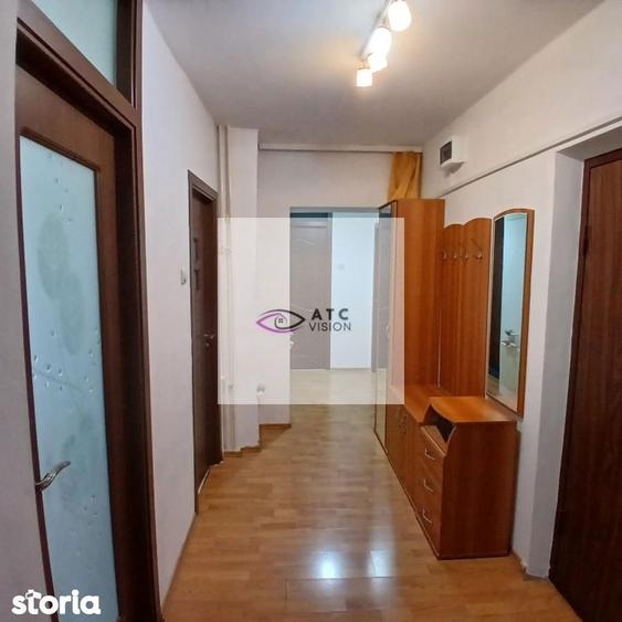 Apartament cu 3 camere decomandat, mobilat în Rahova