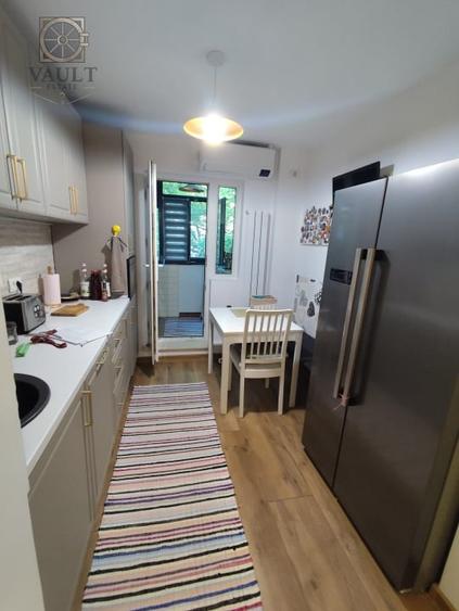 APARTAMENT 3 CAMERE-CENTRALA-2 BAI-PARCARE-MOBILAT-MARGEANULUI-BARNOVA - 2