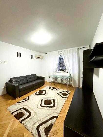 Apartament cu 3 camere în Grivița