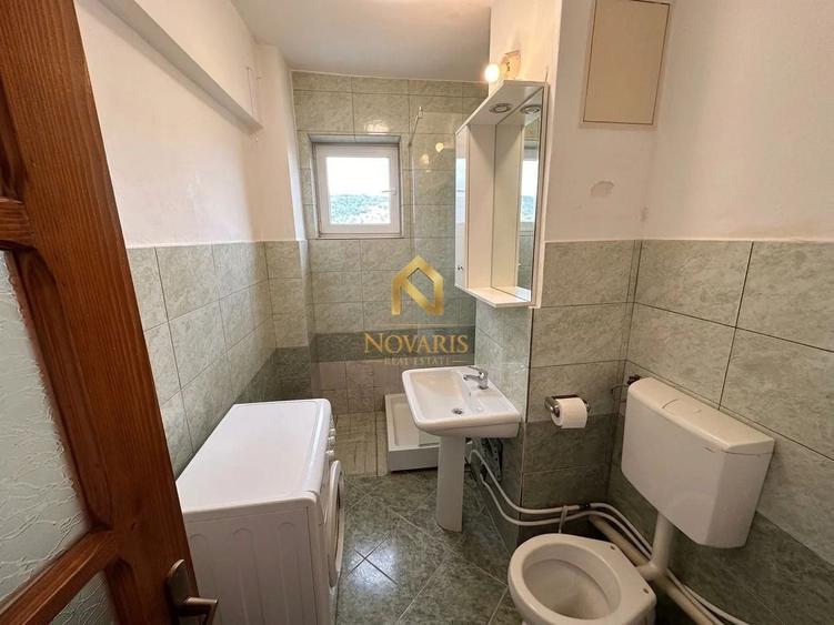 Apartament cu 3 camere decomandat, mobilat în Central