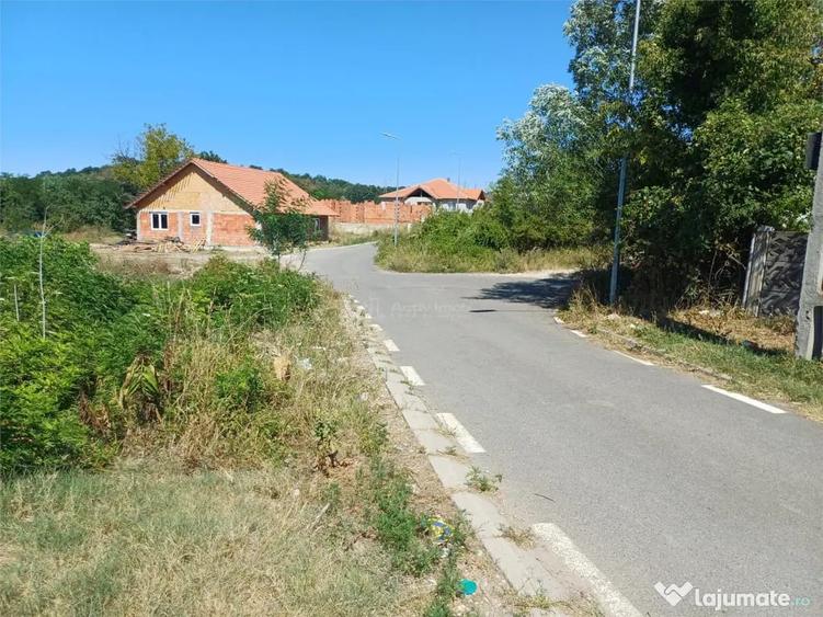 Resita, Teren Intravilan 473 Mp., Cu Utilitati, Zona Mociur - 4