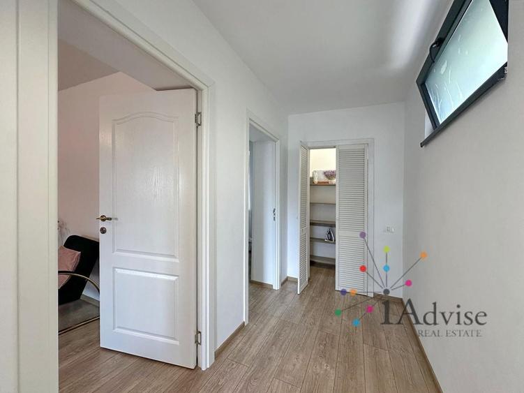 Apartament cu 4 camere decomandat, mobilat în Drumul Poienii