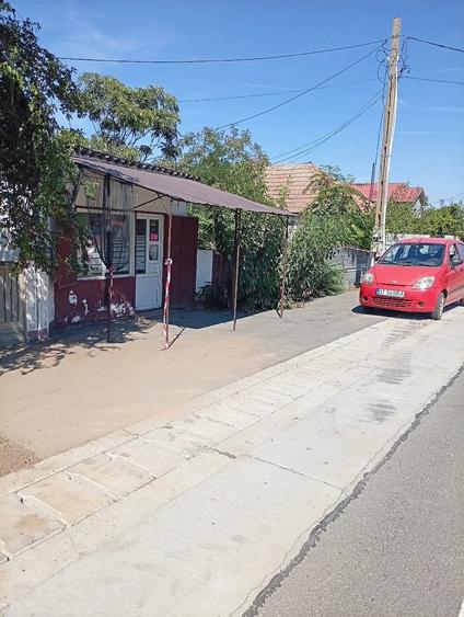 Spațiu comercial, de 30 mp, în Stoenești
