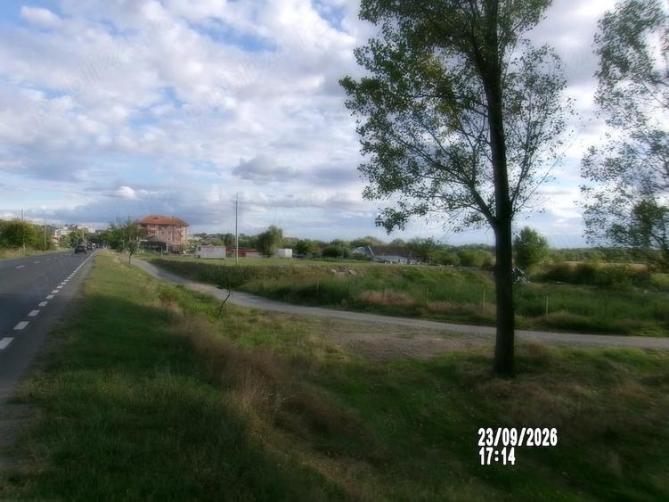 Teren de 1010 mp, în Măcin