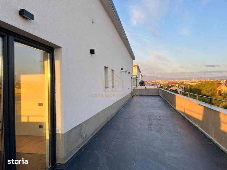 Apartament cu 4 camere în Central