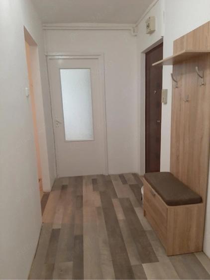 Apartament cu 2 camere decomandat în Infrățirii