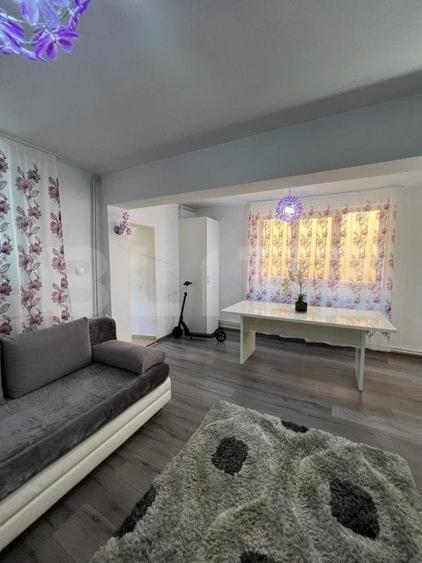 Casă individuală cu 5 camere cu Garaj în Est