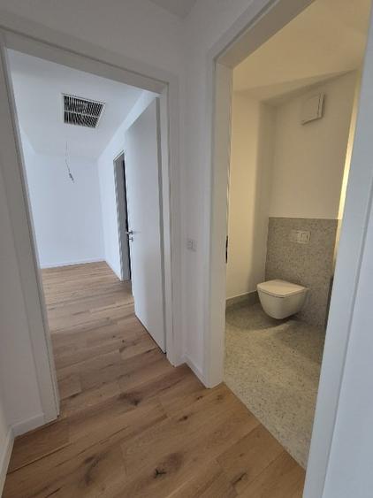 Apartament cu 3 camere în Băneasa