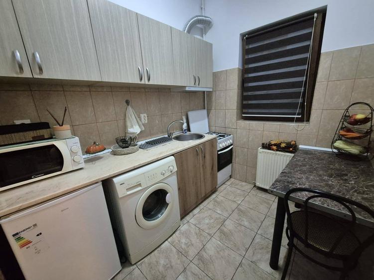 Garsonieră decomandată în Zorilor
