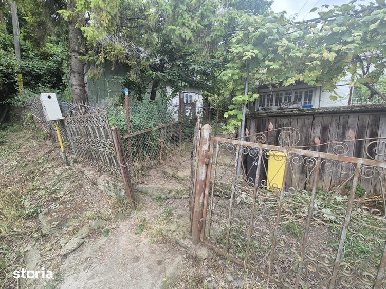 Teren de 500 mp, în Ipotești