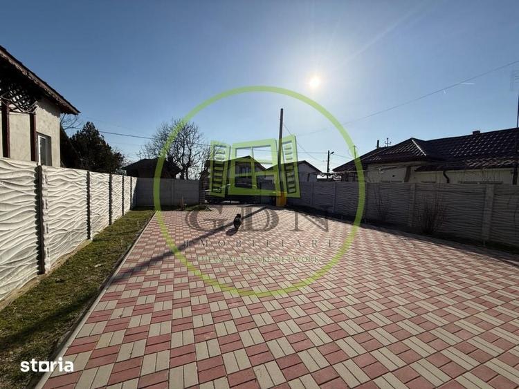 Casă cu 5 camere cu Teren 1175 Mp în Șimnicu de Sus