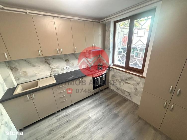 Apartament cu 2 camere decomandat în Ultracentral
