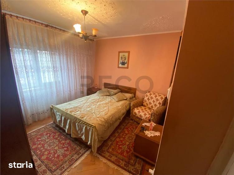 Apartament cu 3 camere în Central