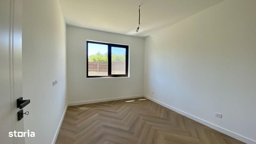 Casă cu 4 camere cu Teren 561 Mp în Ciurea