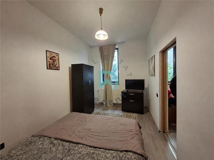 Apartament cu 3 camere decomandat, mobilat în 15 Noiembrie