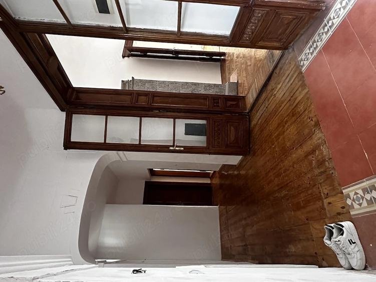 Casă cu 2 camere cu Teren 140 Mp în Central