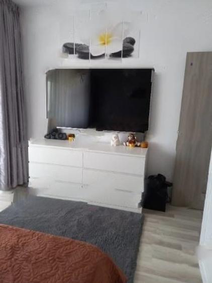 Apartament cu 2 camere circular, mobilat în Apărătorii Patriei