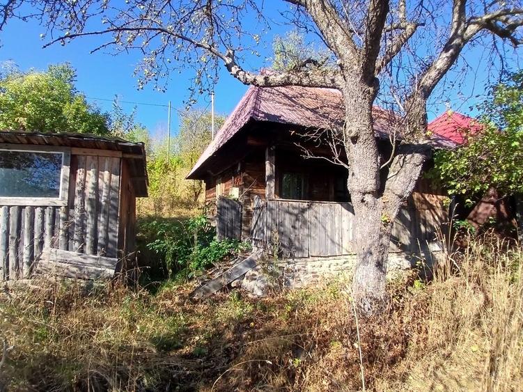 Casă cu 3 camere în Muntele Rece