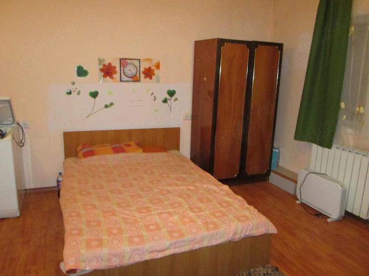 Garsonieră decomandată în Elisabetin