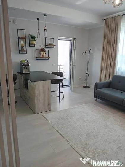Apartament cu 2 camere semidecomandat în Costi