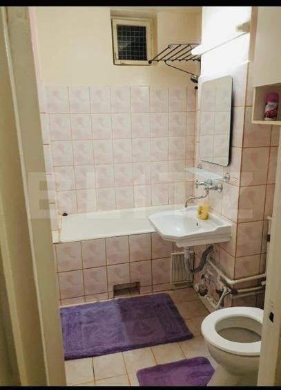 Apartament cu 3 camere decomandat în Tudor