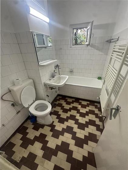 Apartament cu 2 camere semidecomandat, mobilat în Aradului