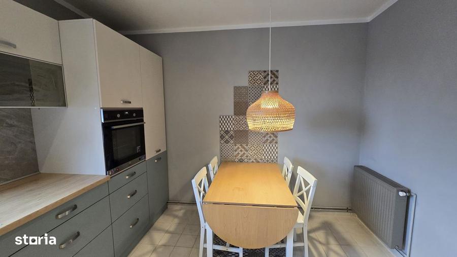 Apartament cu 3 camere decomandat în Blumăna