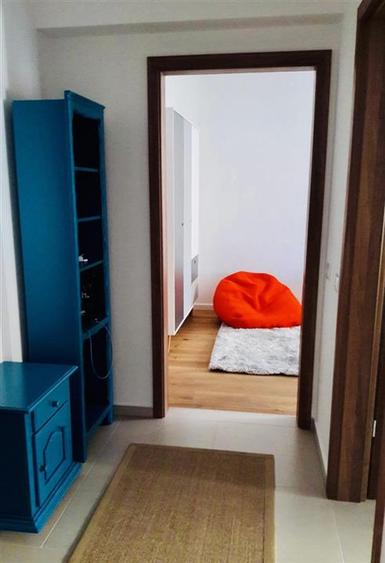 Apartament cu 2 camere decomandat, mobilat în Centrul Civic