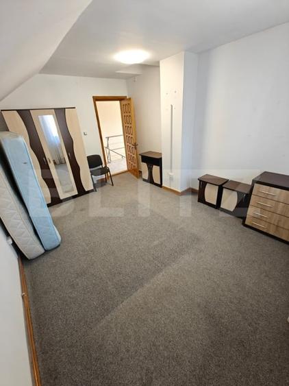 Duplex cu 6 camere cu Canalizare în Exercițiu