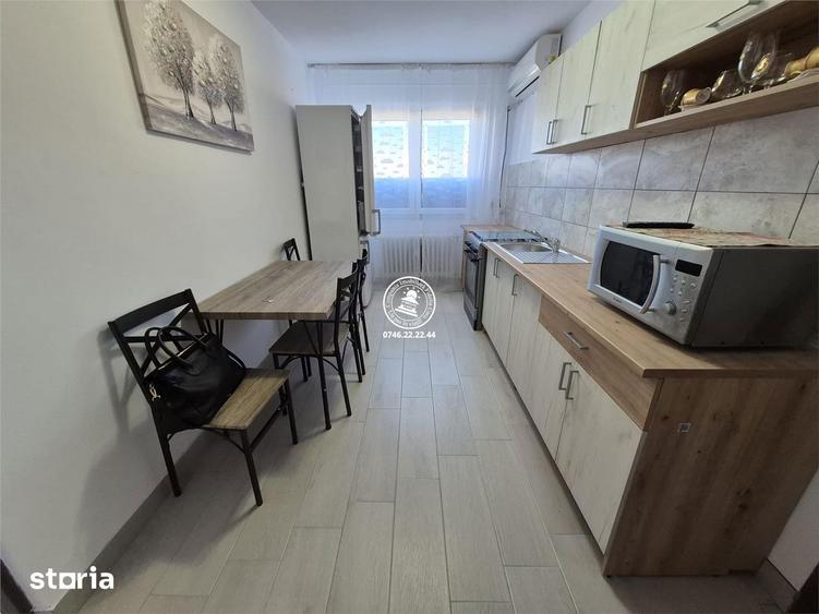 Apartament cu 2 camere, mobilat în Podu Roș