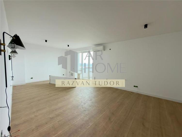 Apartament cu 4 camere decomandat în Ultracentral
