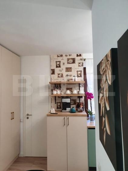 Apartament de vanzare, 3 camere, 2 bai, garaj + boxa, zona Subcetate - 10