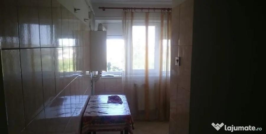 Apartament cu 2 camere semidecomandat în Gării