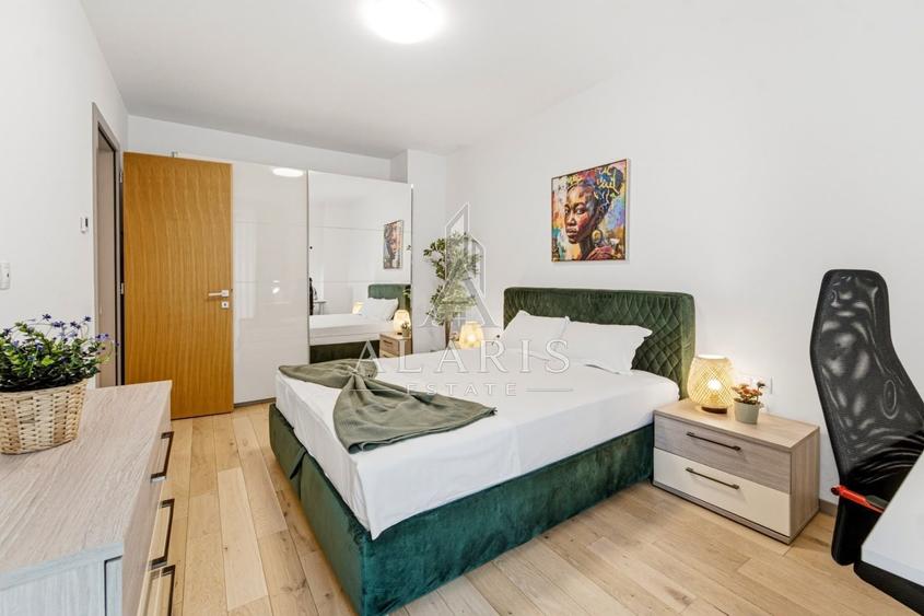 Apartament cu 3 camere semidecomandat, mobilat în Take Ionescu