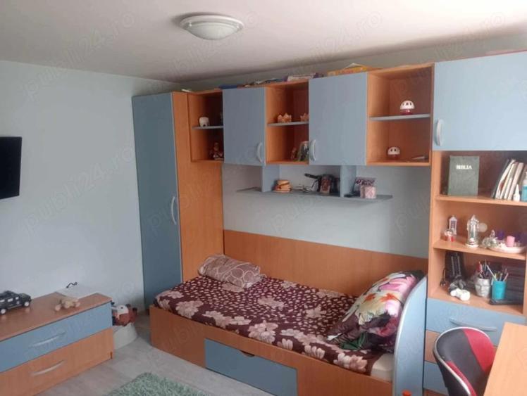 Casă cu 3 camere cu Teren 10075 Mp în Belfir