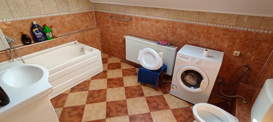 Duplex cu 2 camere cu Canalizare în Tractorul