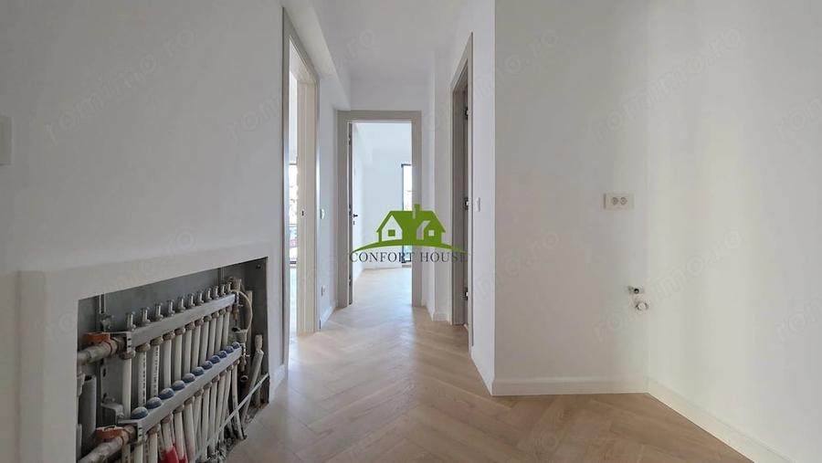 Ap.3 Camere la Etaj 1,Bloc 2026, cartier Traian-Cecilia Storck , Rm.VL - 8