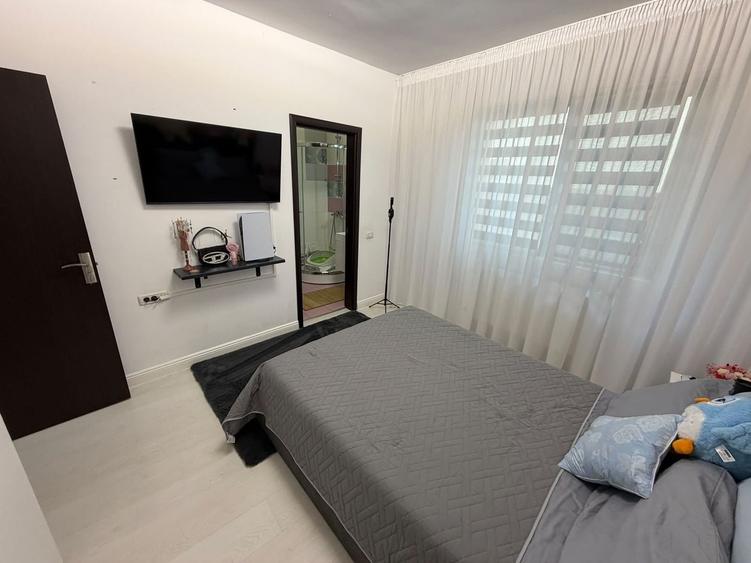 Apartament cu 3 camere decomandat, mobilat în Dobroești