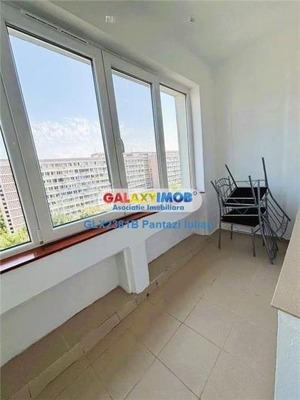 Apartament cu 3 camere decomandat, mobilat în Dristor