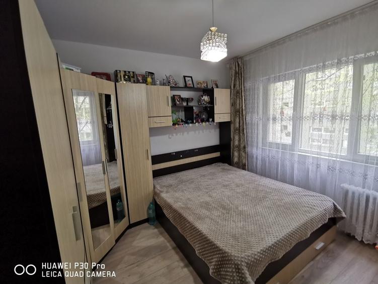 Apartament cu 2 camere semidecomandat în Pantelimon