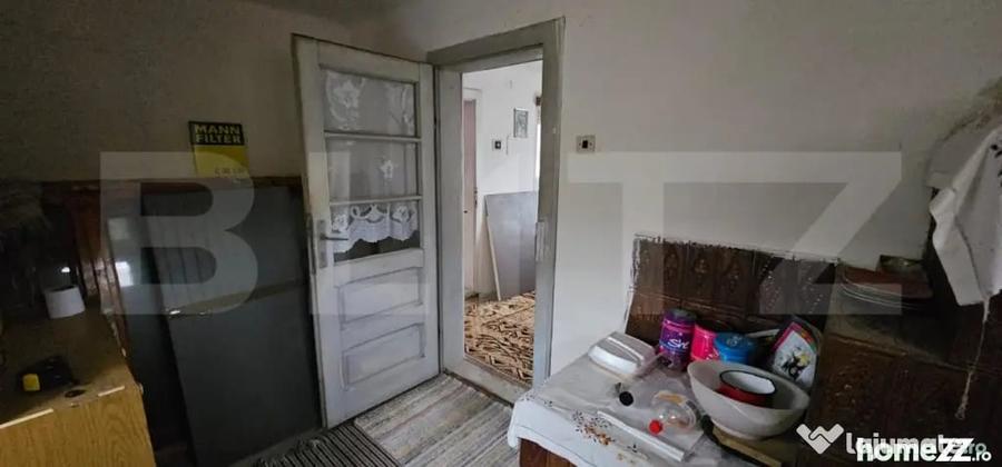 Casă cu 2 camere cu Teren 1200 Mp în Central