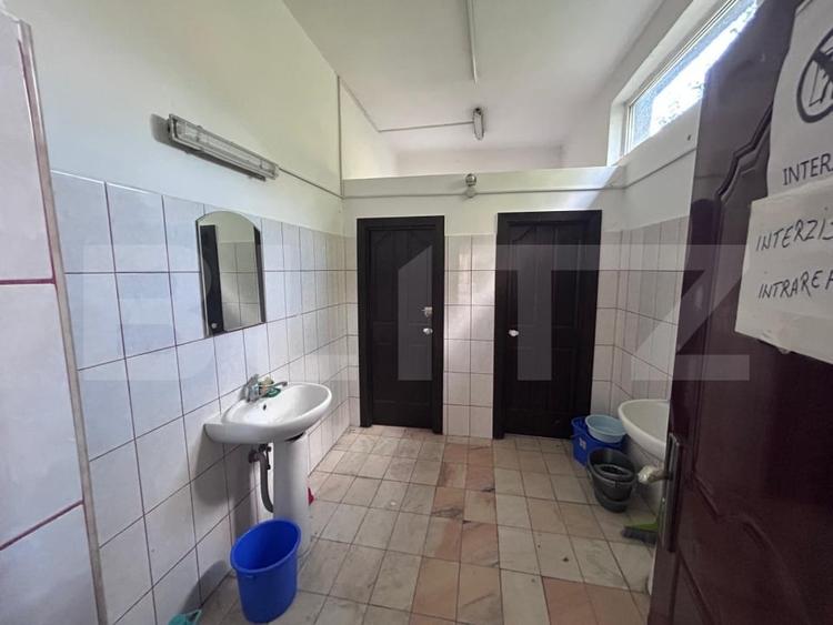 Spațiu comercial, de 1,350 mp, în Central