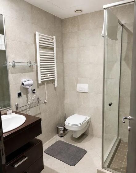 Apartament cu 2 camere decomandat, mobilat în Poiana Brașov