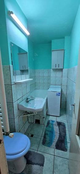 Garsonieră decomandată în Rogerius