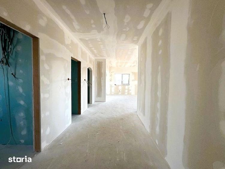 Casă cu 3 camere cu Teren 650 Mp în Nicolae Titulescu