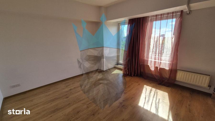 Apartament cu 4 camere în Centrul Civic