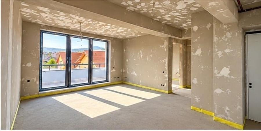Apartament cu 2 camere decomandat în Independenței