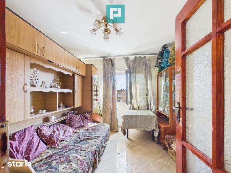 Apartament cu 3 camere, mobilat în Central
