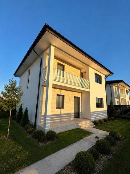 Casă cu 4 camere în Miroslava