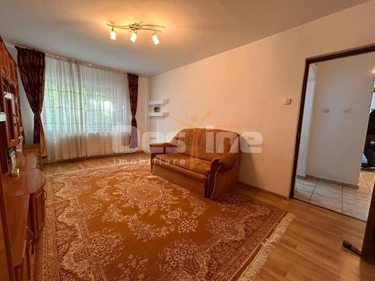 Apartament cu 2 camere decomandat, mobilat în Tomești